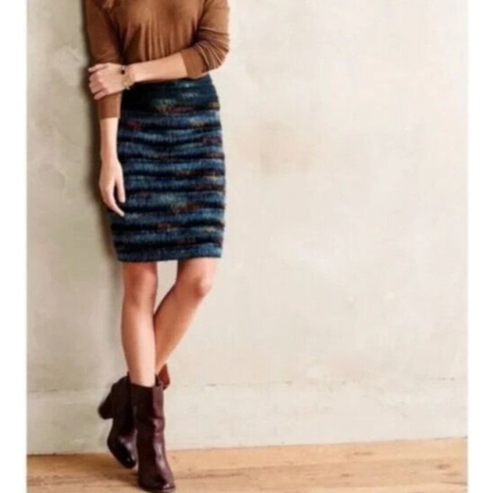 Anthropologie Maeve Women's Size 6 Multi-Color Zipper Feather Wool Pencil Skirt